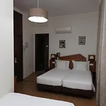 Pensao Praca Da Figueira 3*
