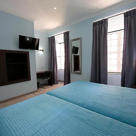 Гостевой дом Pensao Praca Da Figueira Лиссабон