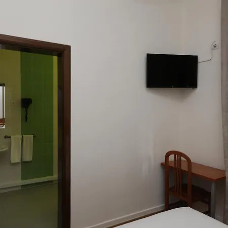 Pensao Praca Da Figueira Penzion 3*