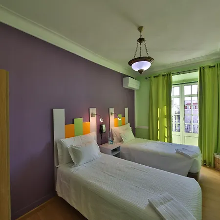 Pensao Praca Da Figueira Pensionat 3*