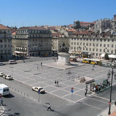 Гостевой дом Pensao Praca Da Figueira