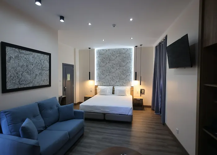 菲盖拉广场公寓 招待所 3*