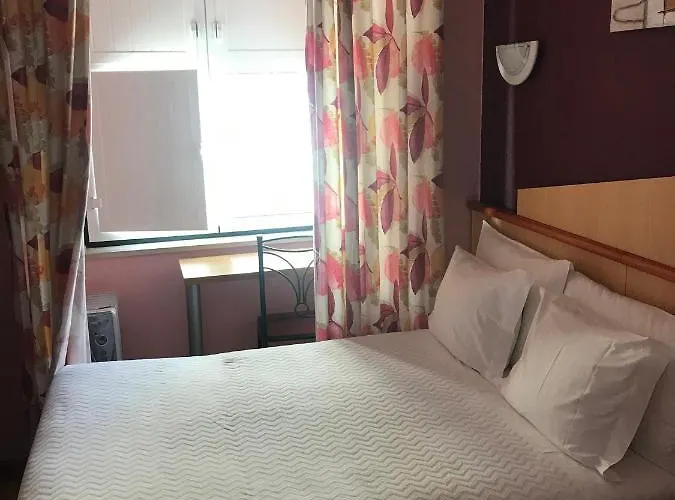 招待所 菲盖拉广场公寓 Lisboa