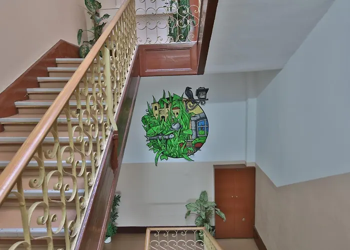 招待所 菲盖拉广场公寓 3*