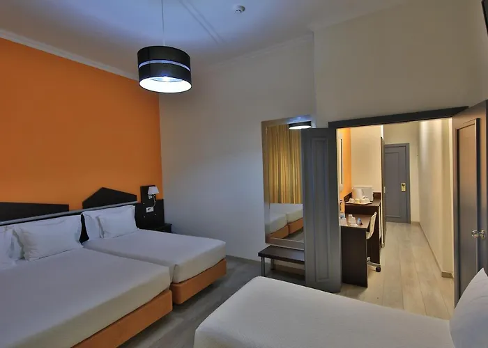 菲盖拉广场公寓 3* Lisboa