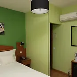 Pensao Praca Da Figueira Лісабон