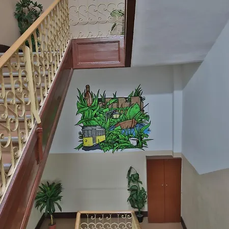 ゲストハウス ペンサオ プラカ ダ フィギュエリラ